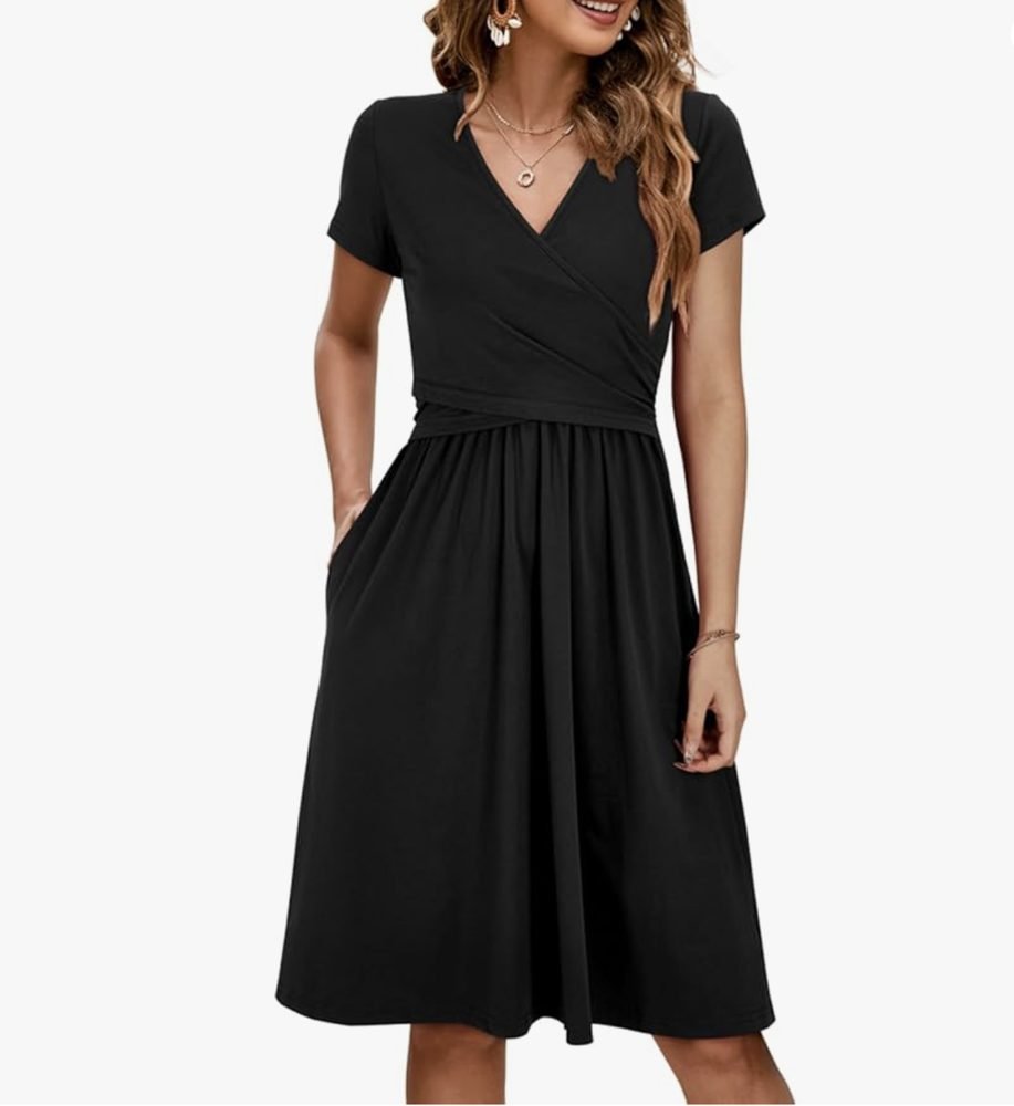 Casual and comfy nursing dress with pockets